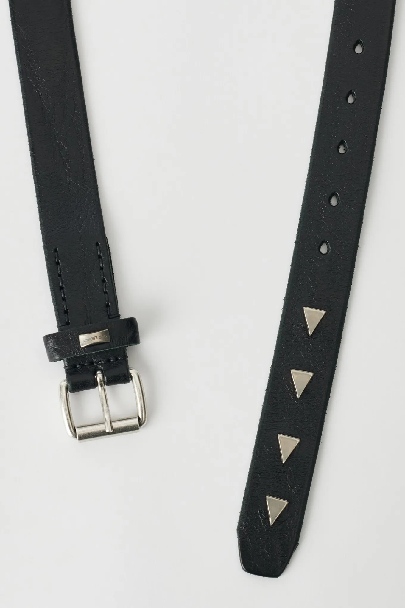 Arrow Head Black Leather