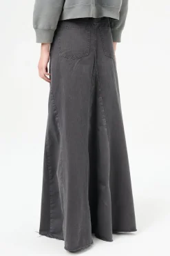 Ash Black Herringbone