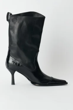 Black Saloon Leather