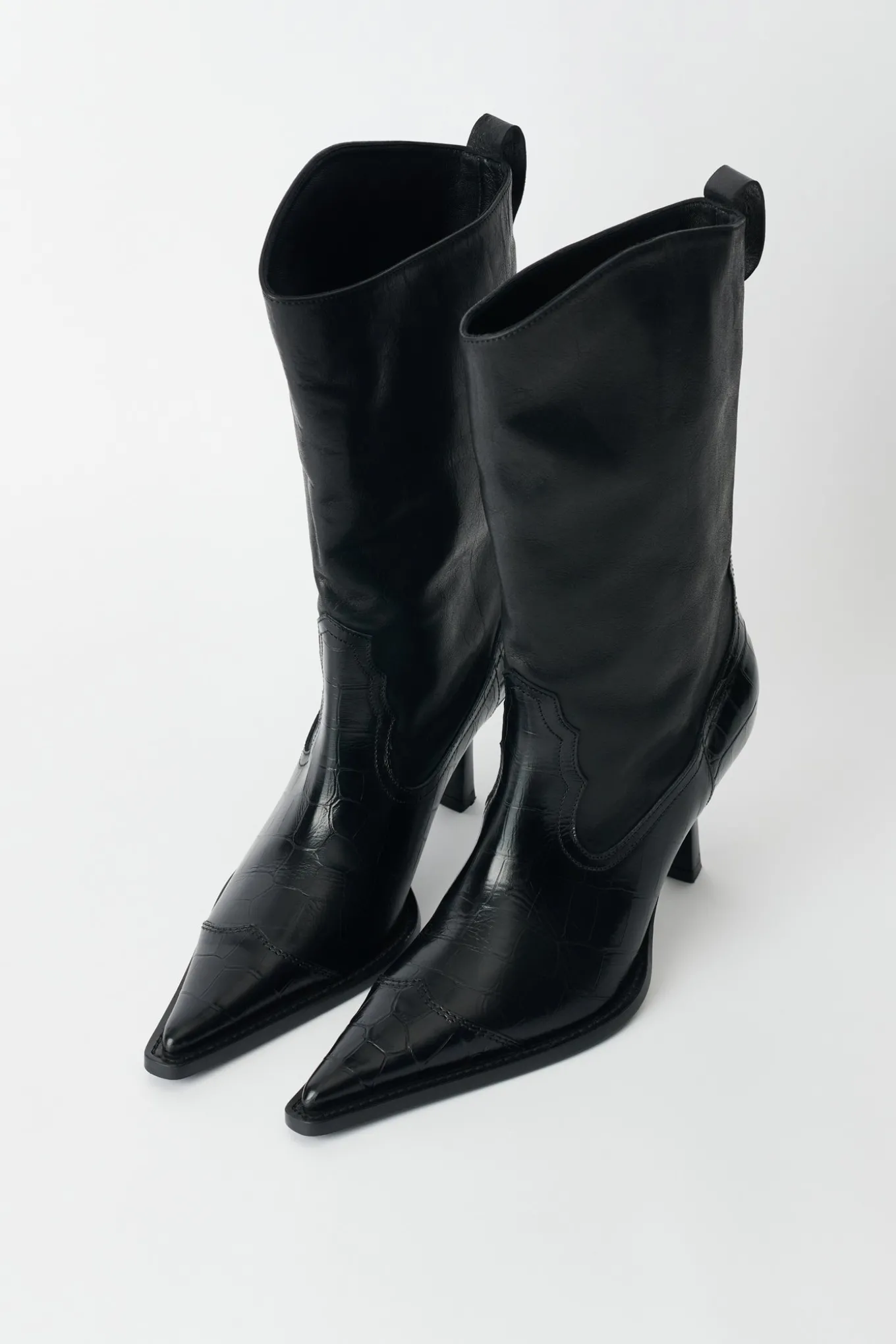 Black Saloon Leather