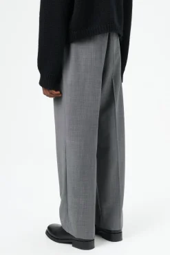 Dark Grey Flow Wool