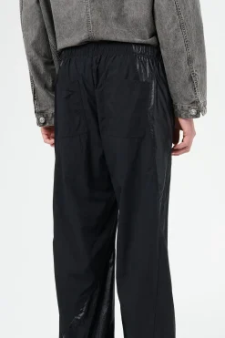 Deep Black Ruff Nylon