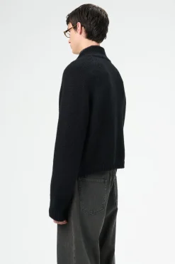 Jet Black Isels Wool