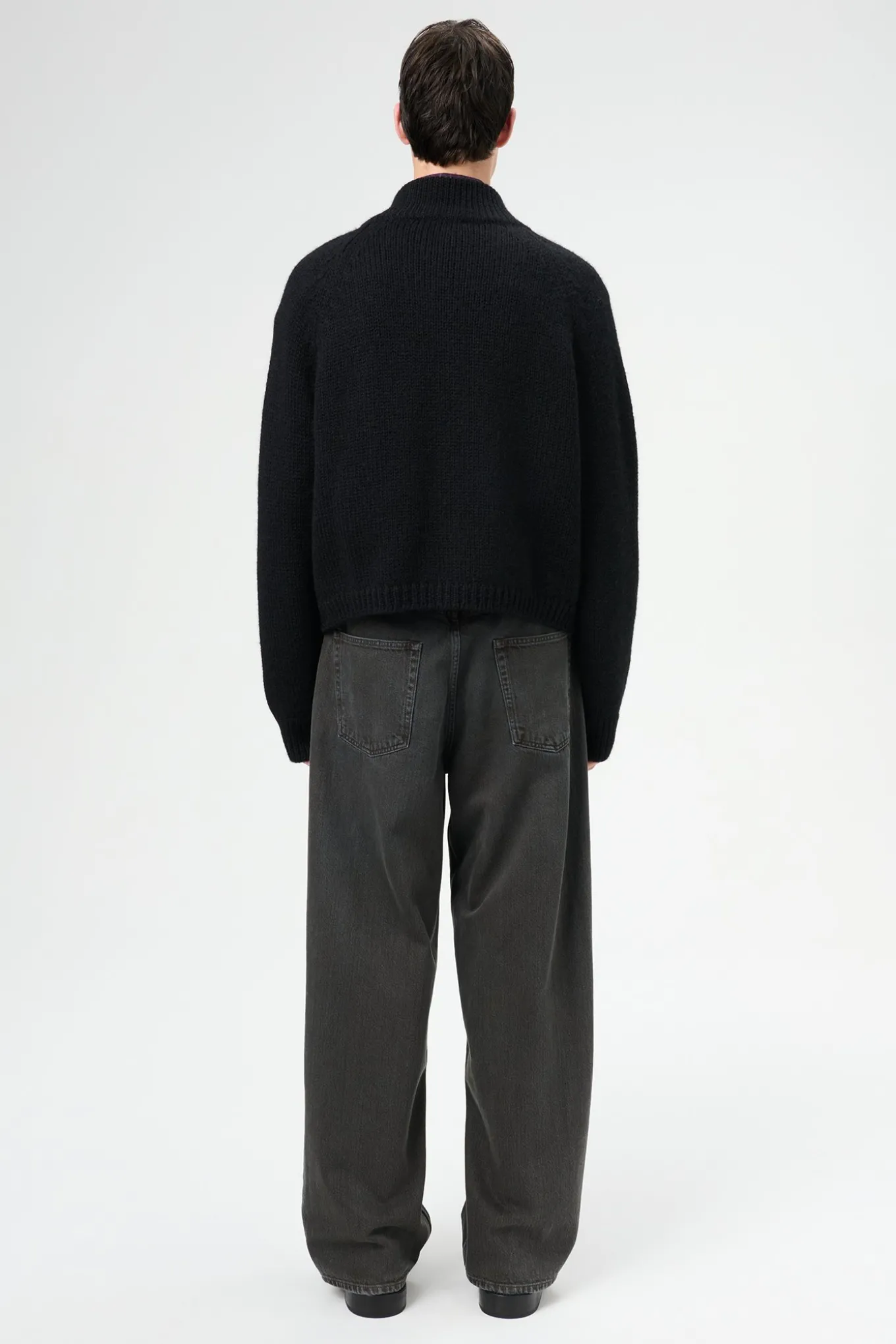 Jet Black Isels Wool