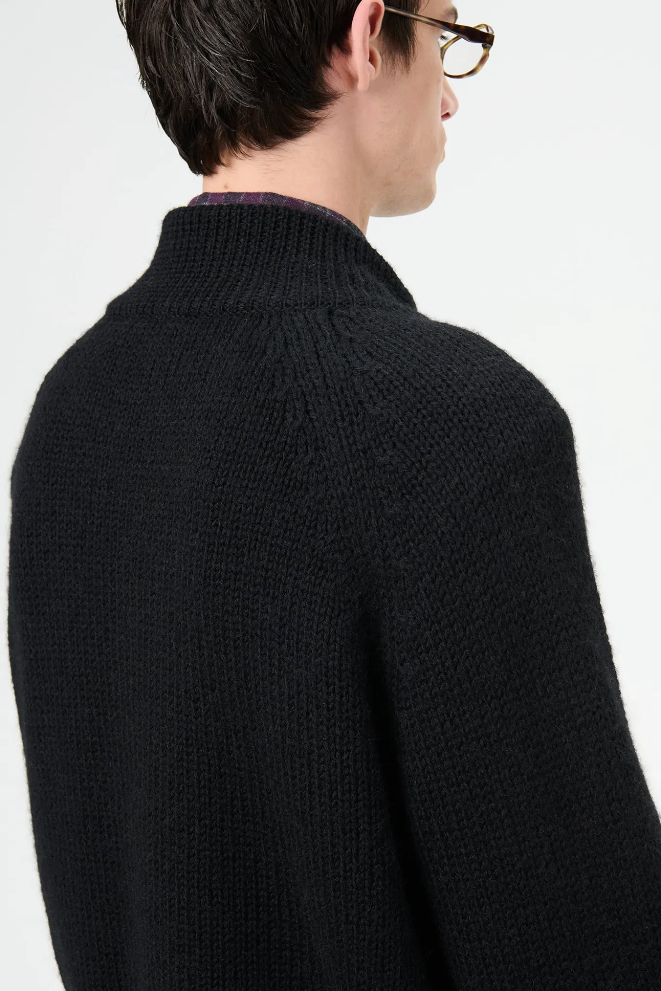 Jet Black Isels Wool