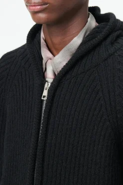 Jet Black Isles Wool