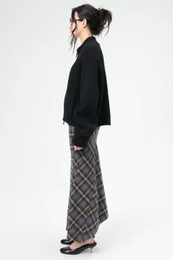 Jet Black Isles Wool