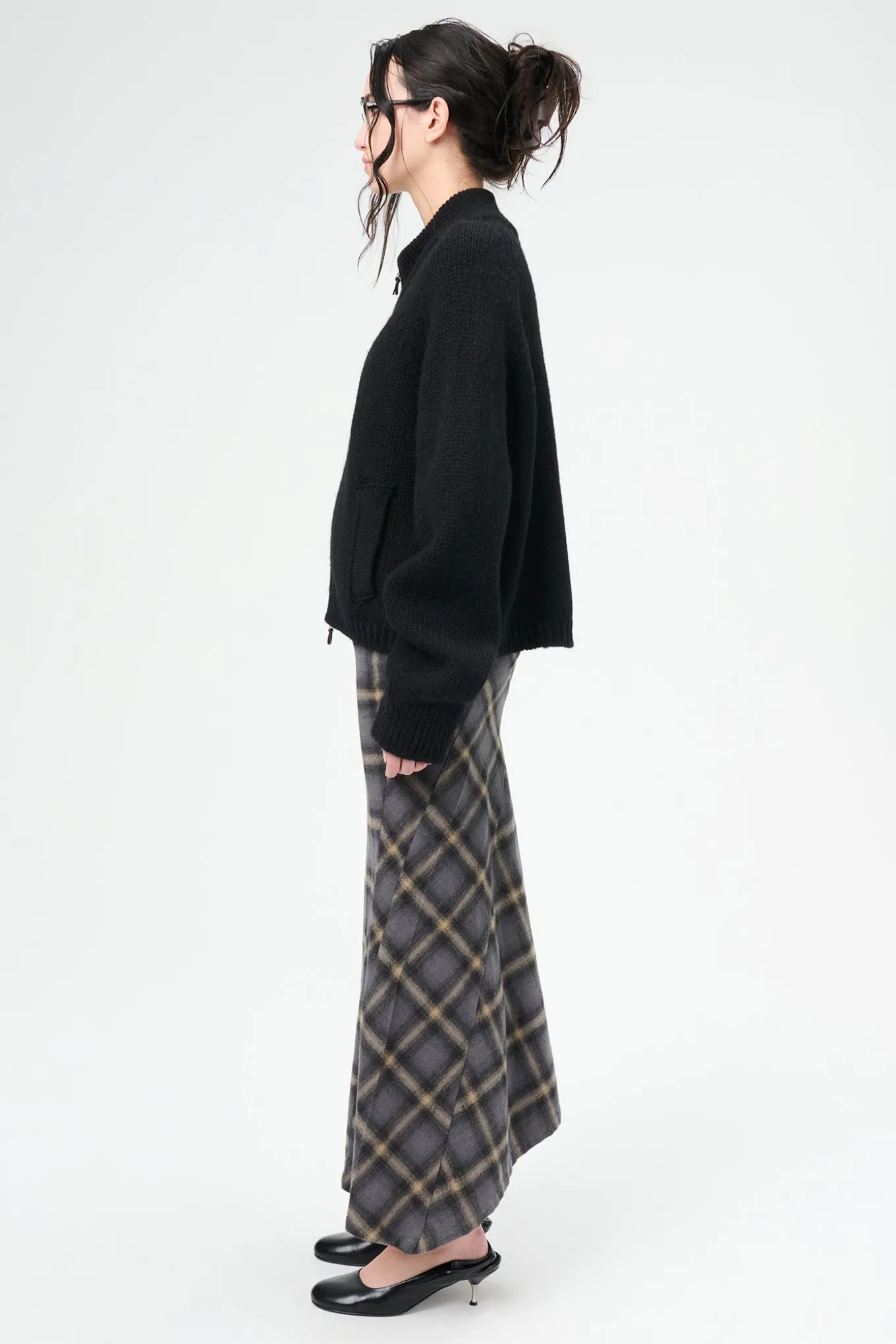 Jet Black Isles Wool