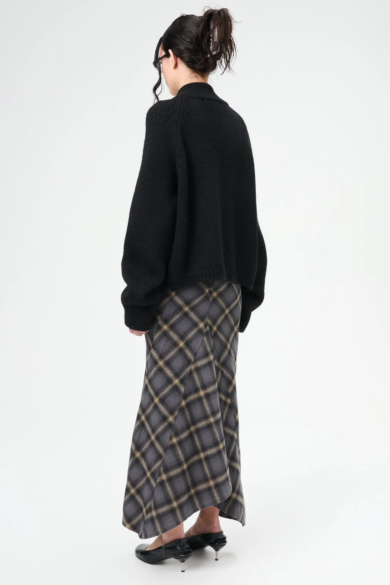 Jet Black Isles Wool