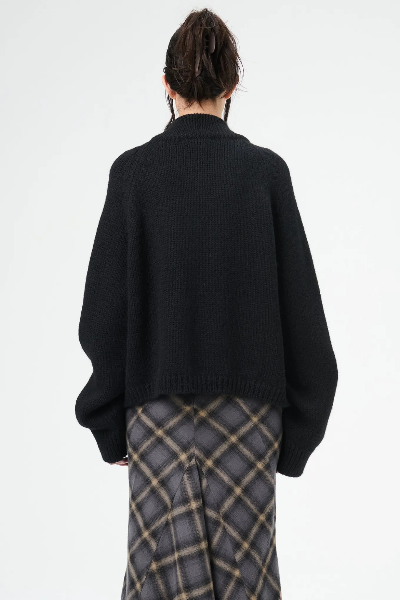 Jet Black Isles Wool