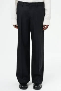 Maitre D Black Wool