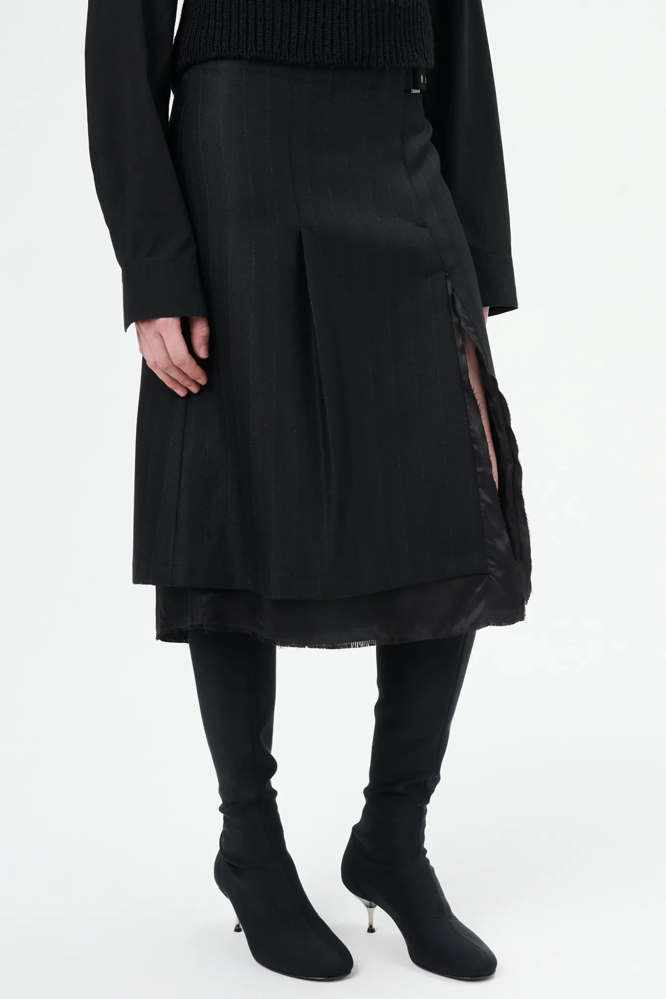 Maitre D Black Wool