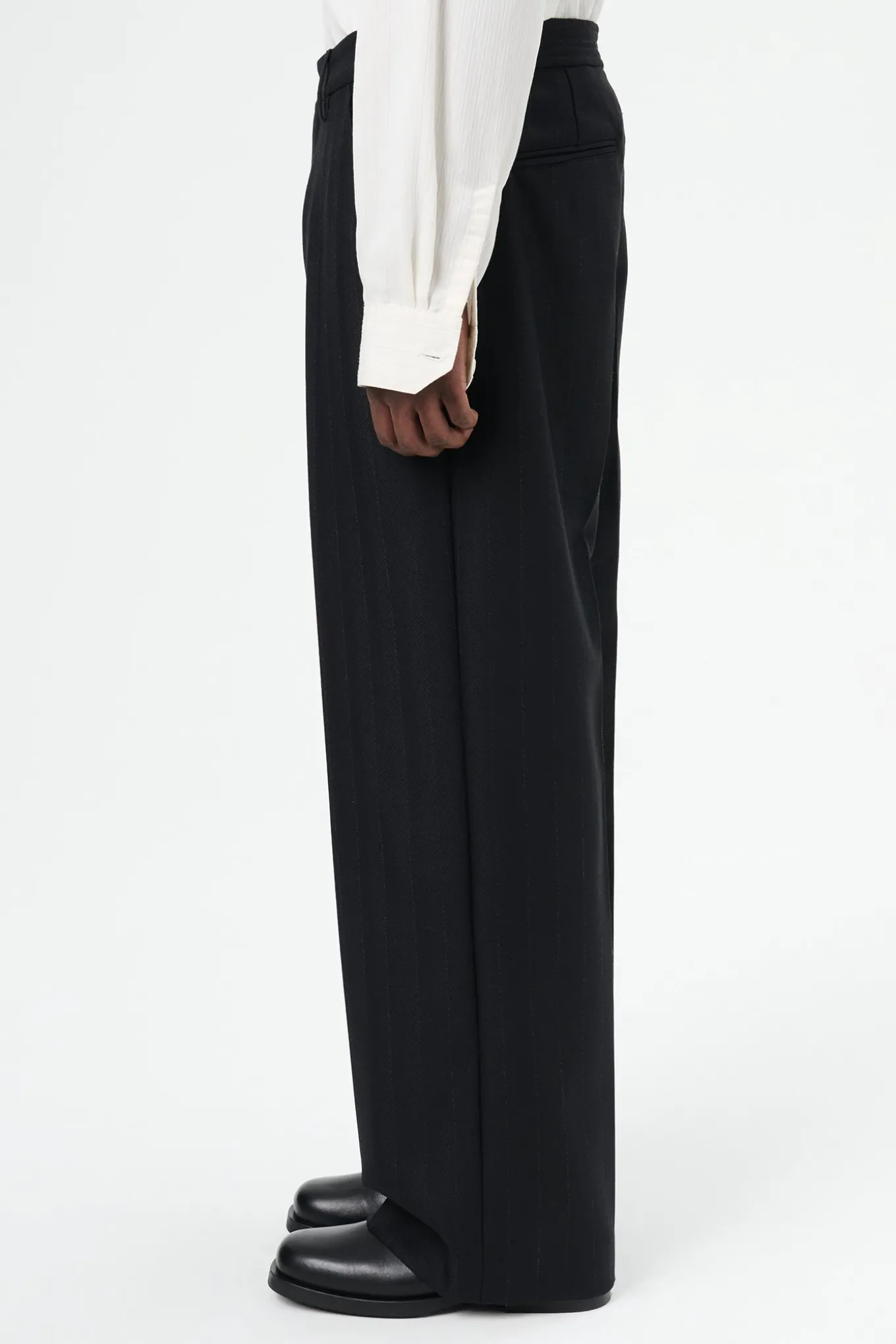 Maitre D Black Wool