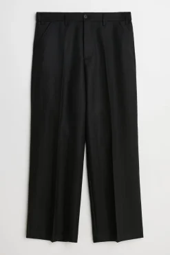 Maitre D Black Wool