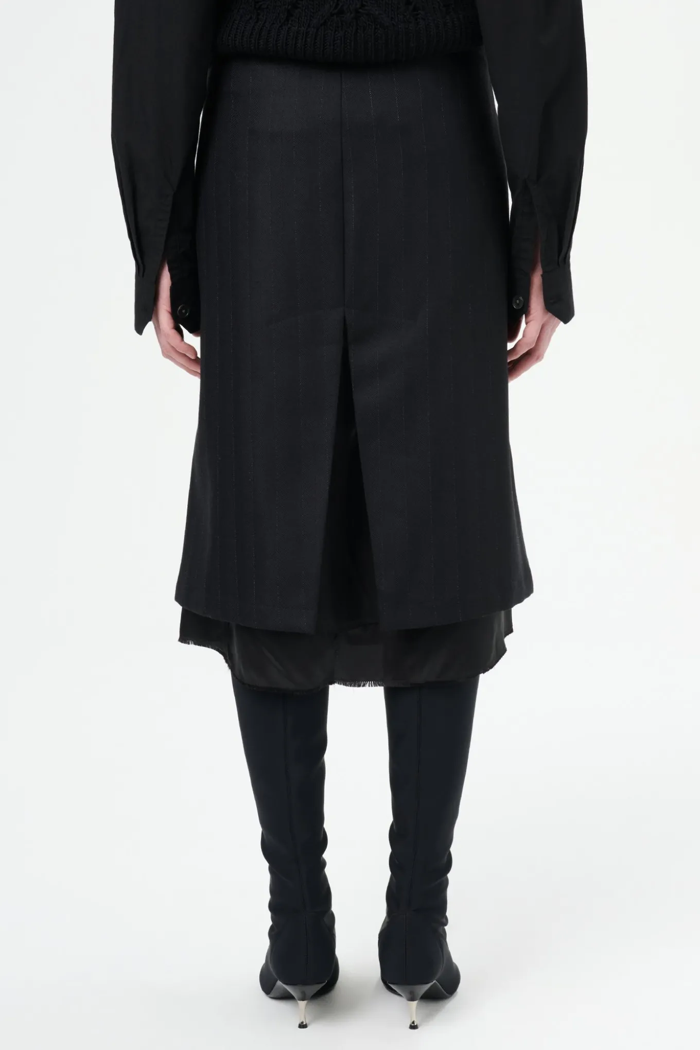 Maitre D Black Wool