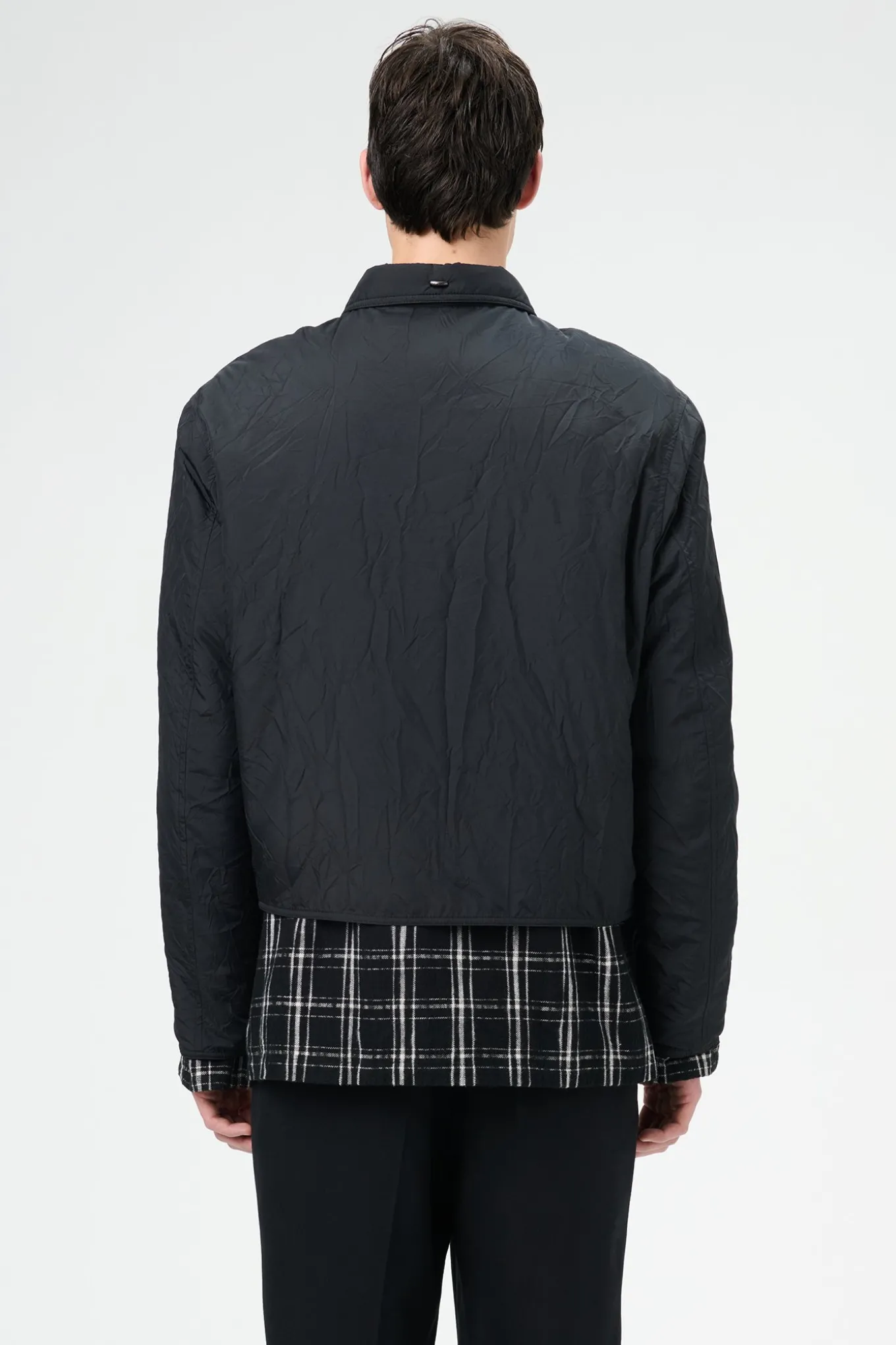 Shining Black Crinkle Solaro