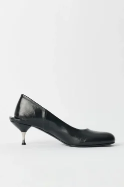True Dye Black Leather