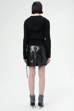 True Dye Black Leather
