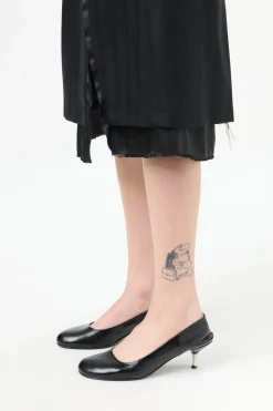 True Dye Black Leather