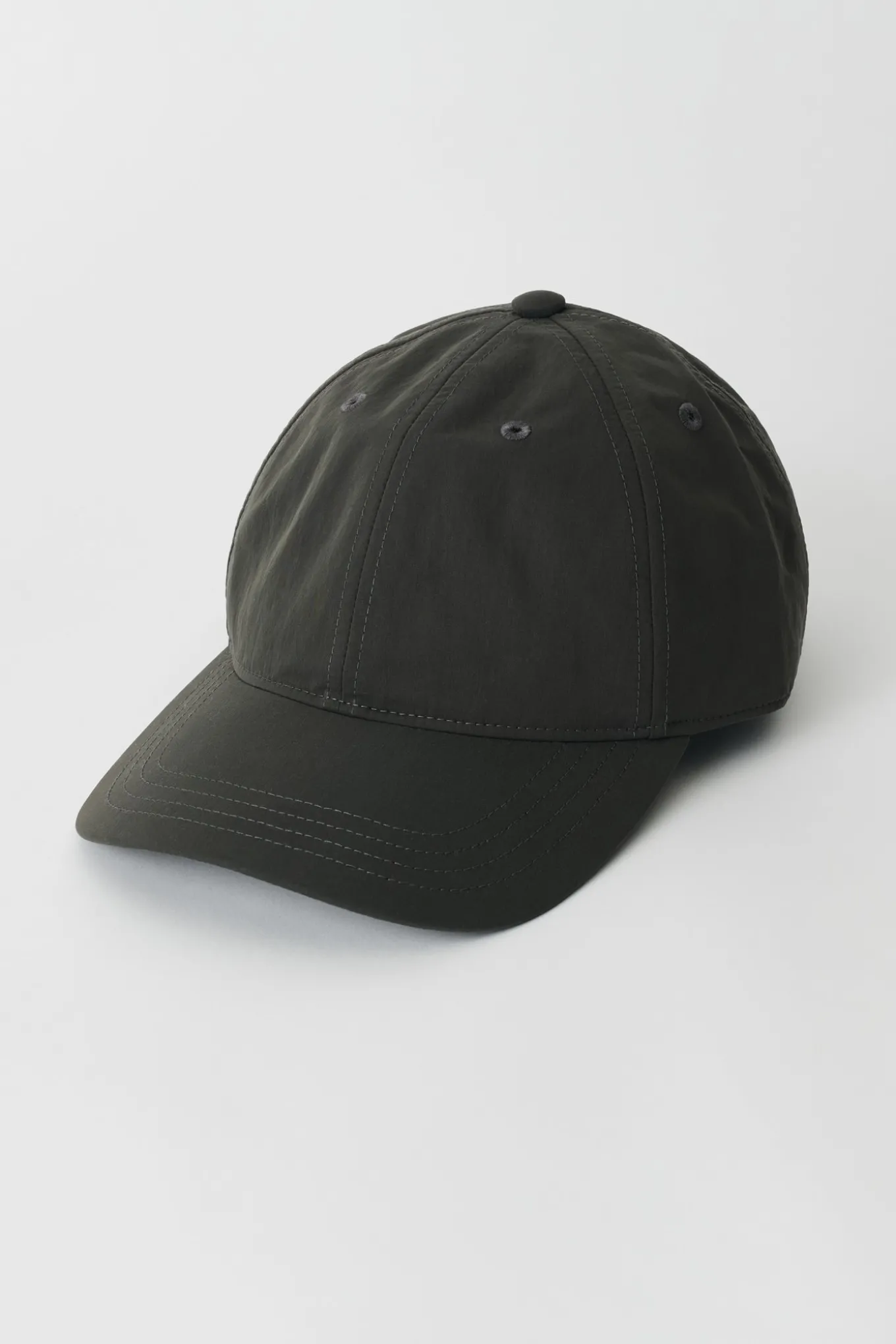 Vapor Charcoal Peached Nylon