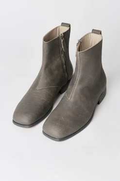 Vintage Clawed Stone Bovine